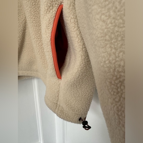 NWOT - Eddie Bauer Pullover - Picture 4 of 7